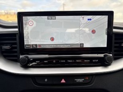 Kia XCeed 1.0 T-GDi Drive 74 kW (100 CV) Kia XCeed 1.0 T-GDi Drive 74 kW (100 CV)