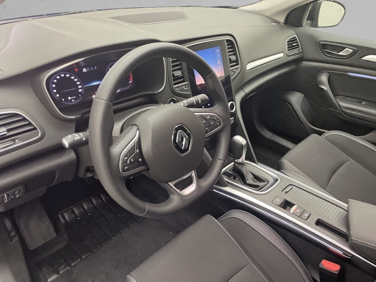 Renault Megane Techno Blue dCi EDC 85 kW (115 CV) - 4