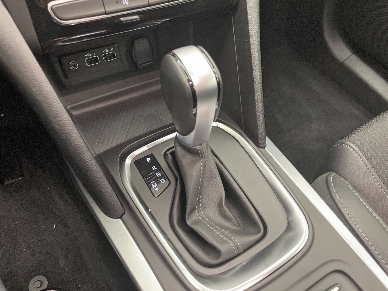 Renault Megane Techno Blue dCi EDC 85 kW (115 CV) - 7
