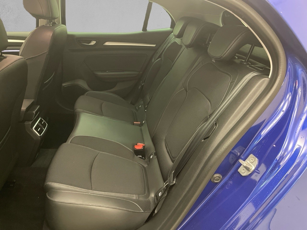 Renault Megane Techno Blue dCi EDC 85 kW (115 CV) - 9