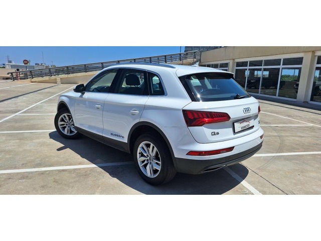 AudiQ5 2.0 TDI quattro 140 kW (190 CV) S tronic Vehículo usado en Barcelona - 6 AudiQ5 2.0 TDI quattro 140 kW (190 CV) S tronic Vehículo usado en Barcelona - 6