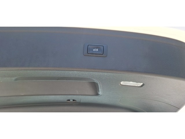 AudiQ5 2.0 TDI quattro 140 kW (190 CV) S tronic Vehículo usado en Barcelona - 9