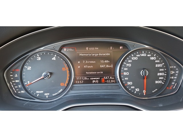 AudiQ5 2.0 TDI quattro 140 kW (190 CV) S tronic Vehículo usado en Barcelona - 15 AudiQ5 2.0 TDI quattro 140 kW (190 CV) S tronic Vehículo usado en Barcelona - 15