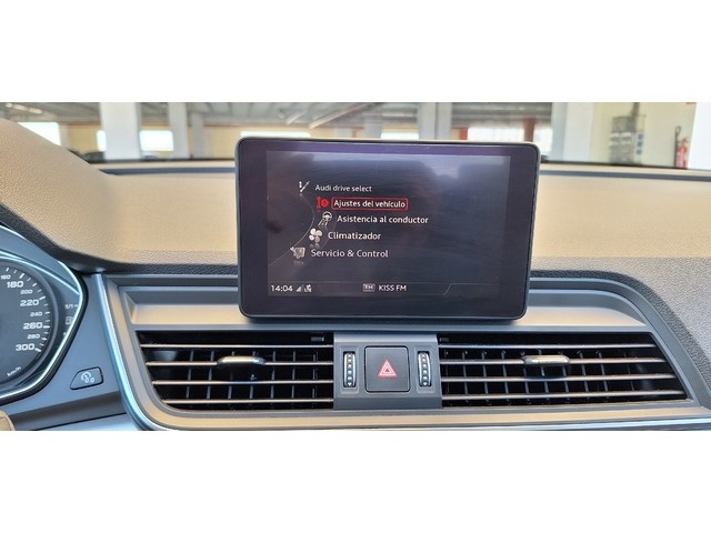 AudiQ5 2.0 TDI quattro 140 kW (190 CV) S tronic Vehículo usado en Barcelona - 23 AudiQ5 2.0 TDI quattro 140 kW (190 CV) S tronic Vehículo usado en Barcelona - 23