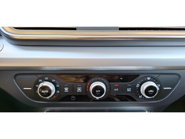 AudiQ5 2.0 TDI quattro 140 kW (190 CV) S tronic Vehículo usado en Barcelona - 25