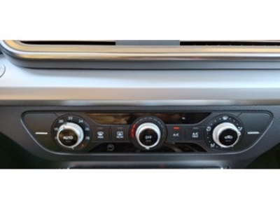 Audi Q5 2.0 TDI quattro 140 kW (190 CV) S tronic Audi Q5 2.0 TDI quattro 140 kW (190 CV) S tronic