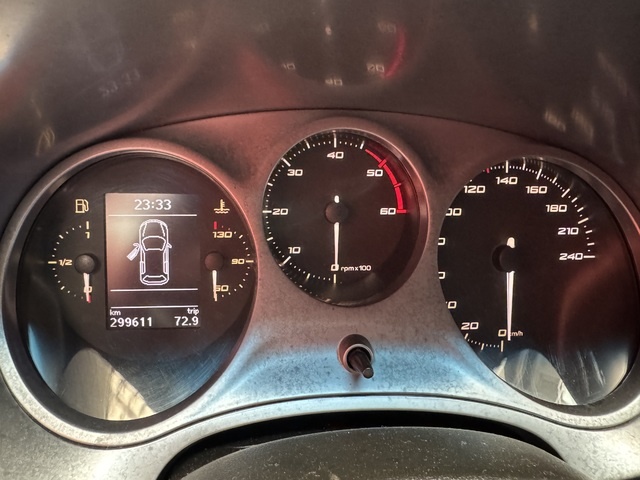 SEATLeón 1.6 TDI Style 77 kW (105 CV) Vehículo usado en Barcelona - 10