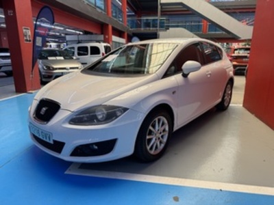 SEAT León 1.6 TDI Style 77 kW (105 CV) SEAT León 1.6 TDI Style 77 kW (105 CV)