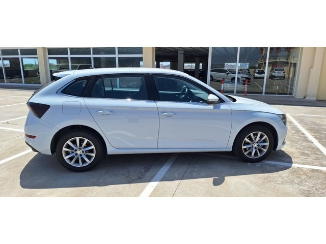 SkodaScala 1.5 TSI Ambition DSG 110 kW (150 CV) Vehículo usado en Barcelona - 5 SkodaScala 1.5 TSI Ambition DSG 110 kW (150 CV) Vehículo usado en Barcelona - 5