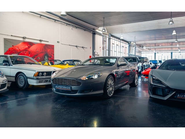 Aston MartinDB9 5.9 Coupé Touchtronic 2 350 kW (476 CV)