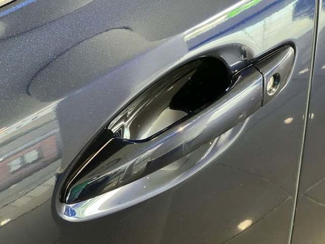 Lexus CT 200h Business 100 kW (136 CV) Vehículo usado en Madrid - 40