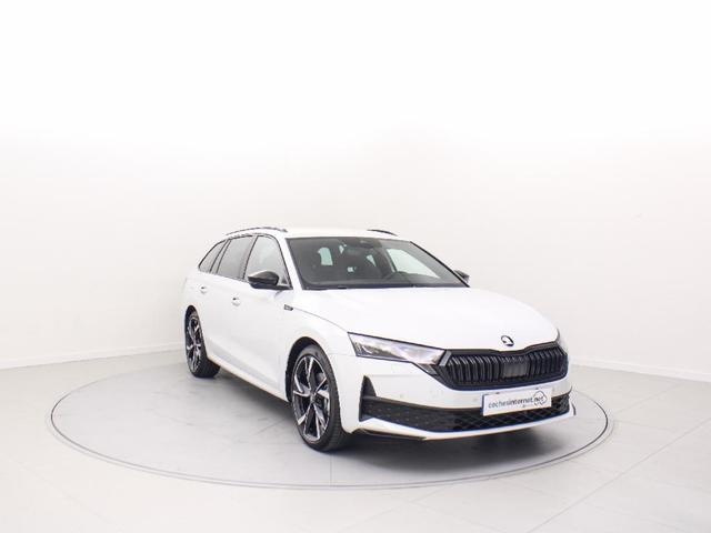 SkodaOctavia Combi 1.5 TSI m-HEV Sportline DSG 110 kW (150 CV)