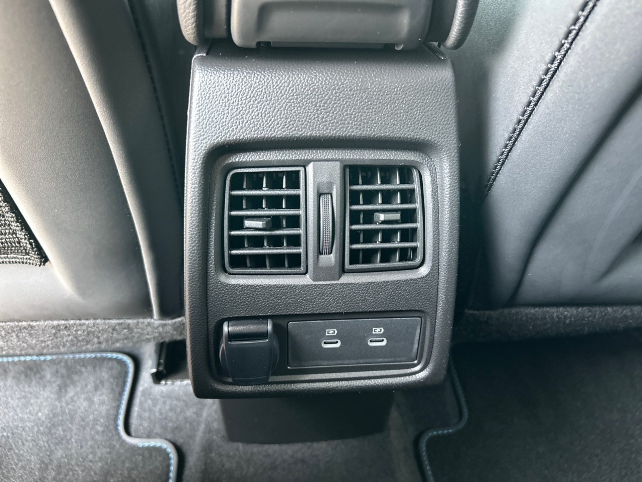 Renault Captur Espirit Alpine E-Tech 107 kW (145 CV) - 13