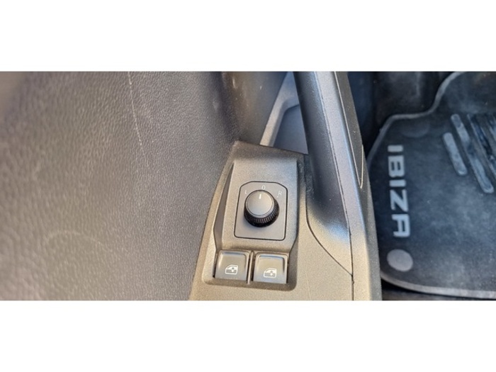 SEATIbiza 1.0 EcoTSI Reference Plus 70 kW (95 CV) Vehículo usado en Barcelona - 27 SEATIbiza 1.0 EcoTSI Reference Plus 70 kW (95 CV) Vehículo usado en Barcelona - 27