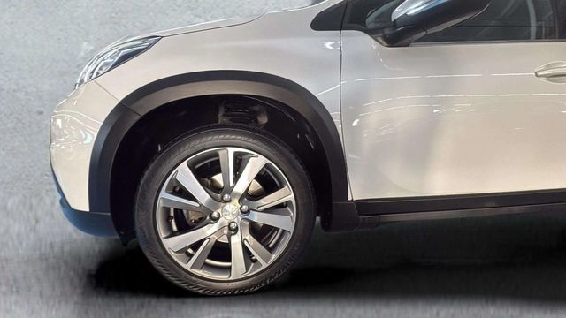 Peugeot2008 PureTech 110 S&S Signature 81 kW (110 CV) Vehículo usado en Barcelona - 20