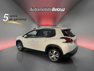Peugeot 2008 PureTech 110 S&S Signature 81 kW (110 CV)