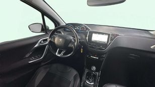 Peugeot 2008 PureTech 110 S&S Signature 81 kW (110 CV)