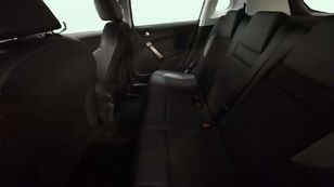 Peugeot 2008 PureTech 110 S&S Signature 81 kW (110 CV)