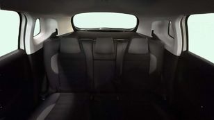 Peugeot 2008 PureTech 110 S&S Signature 81 kW (110 CV)