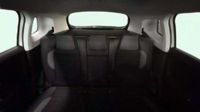 Peugeot 2008 PureTech 110 S&S Signature 81 kW (110 CV) Peugeot 2008 PureTech 110 S&S Signature 81 kW (110 CV)