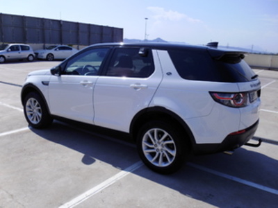 Land Rover Discovery Sport 2.0L TD4 HSE Luxury 4x4 110 kW (150 CV) Land Rover Discovery Sport 2.0L TD4 HSE Luxury 4x4 110 kW (150 CV)