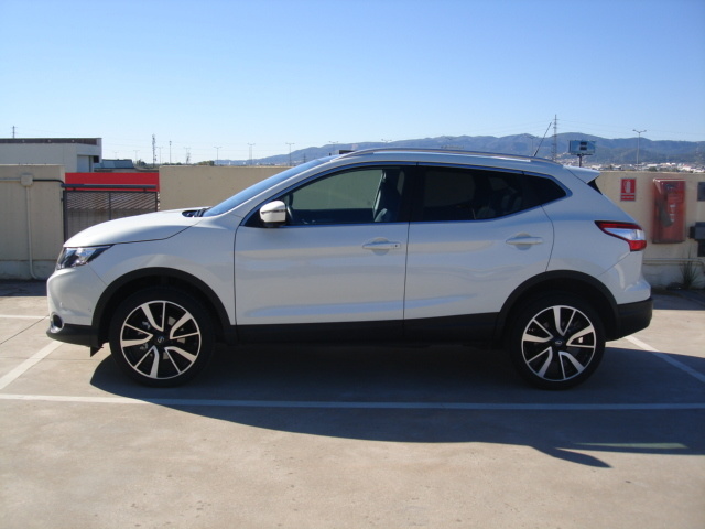 NissanQashqai 1.6 dCi Tekna Premium 4x2 96 kW (130 CV) Vehículo usado en Barcelona - 3