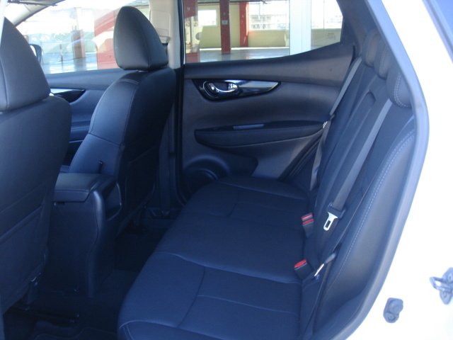 NissanQashqai 1.6 dCi Tekna Premium 4x2 96 kW (130 CV) Vehículo usado en Barcelona - 15