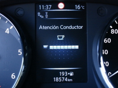 Nissan Qashqai 1.6 dCi Tekna Premium 4x2 96 kW (130 CV) Nissan Qashqai 1.6 dCi Tekna Premium 4x2 96 kW (130 CV)