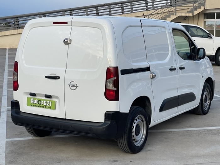 OpelCombo Furgon 1.5 TD Express L H1 75 kW (102 CV) Vehículo usado en Barcelona - 4 OpelCombo Furgon 1.5 TD Express L H1 75 kW (102 CV) Vehículo usado en Barcelona - 4