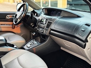 Ssangyong Rodius D22T Limited Auto 131 kW (178 CV) Ssangyong Rodius D22T Limited Auto 131 kW (178 CV)