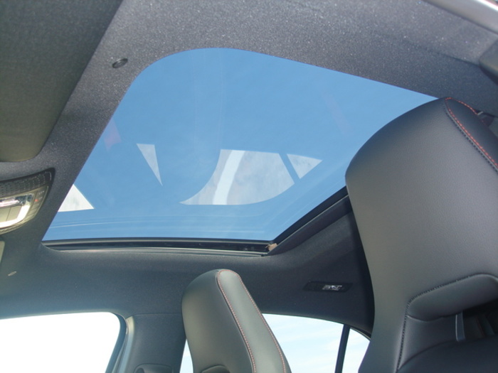 Mercedes-BenzClase A 35 Mercedes-AMG 4Matic+ 225 kW (306 CV) Vehículo usado en Barcelona - 9 Mercedes-BenzClase A 35 Mercedes-AMG 4Matic+ 225 kW (306 CV) Vehículo usado en Barcelona - 9