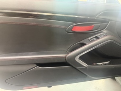 Porsche 718 Boxster T Cabrio 220 kW (300 CV) Porsche 718 Boxster T Cabrio 220 kW (300 CV)