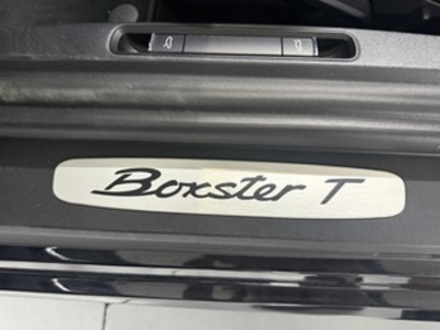 Porsche 718 Boxster T Cabrio 220 kW (300 CV) Porsche 718 Boxster T Cabrio 220 kW (300 CV)