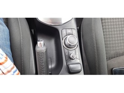 Mazda Mazda 2 1.5 GE Zenith Safety White Navy 66 kW (90 CV) Mazda Mazda 2 1.5 GE Zenith Safety White Navy 66 kW (90 CV)