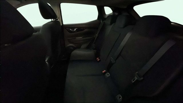 NissanQashqai dCi 110 S&S Acenta 4x2 81 kW (110 CV) Vehículo usado en Barcelona - 12