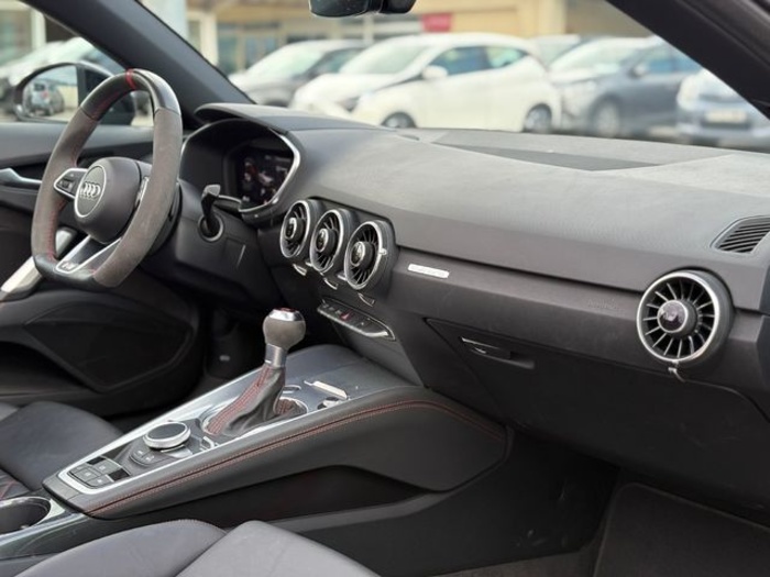 AudiTT Roadster S line edition 45 TFSI quattro 180 kW (245 CV) S tronic Vehículo usado en Barcelona - 6 AudiTT Roadster S line edition 45 TFSI quattro 180 kW (245 CV) S tronic Vehículo usado en Barcelona - 6