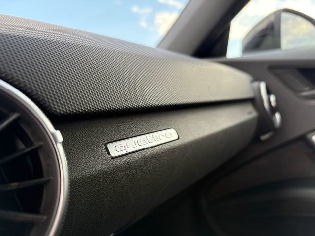 AudiTT Roadster S line edition 45 TFSI quattro 180 kW (245 CV) S tronic Vehículo usado en Barcelona - 7