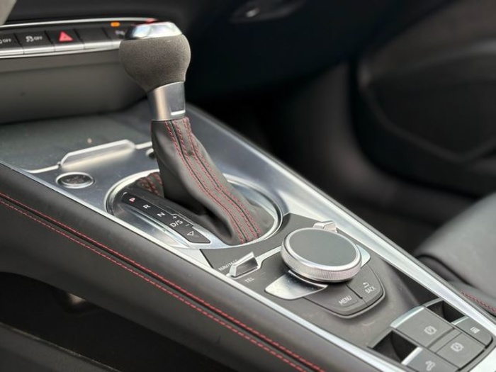 AudiTT Roadster S line edition 45 TFSI quattro 180 kW (245 CV) S tronic Vehículo usado en Barcelona - 26 AudiTT Roadster S line edition 45 TFSI quattro 180 kW (245 CV) S tronic Vehículo usado en Barcelona - 26