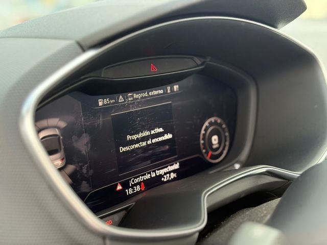 AudiTT Roadster S line edition 45 TFSI quattro 180 kW (245 CV) S tronic Vehículo usado en Barcelona - 29