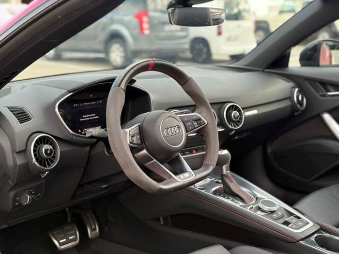 AudiTT Roadster S line edition 45 TFSI quattro 180 kW (245 CV) S tronic Vehículo usado en Barcelona - 31 AudiTT Roadster S line edition 45 TFSI quattro 180 kW (245 CV) S tronic Vehículo usado en Barcelona - 31