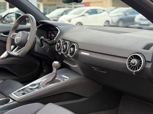 Audi TT Roadster S line edition 45 TFSI quattro 180 kW (245 CV) S tronic Audi TT Roadster S line edition 45 TFSI quattro 180 kW (245 CV) S tronic