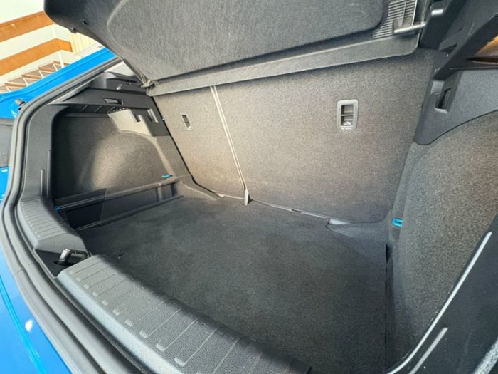 AudiA1 Sportback S line 35 TFSI 110 kW (150 CV) S tronic Vehículo usado en Barcelona - 20 AudiA1 Sportback S line 35 TFSI 110 kW (150 CV) S tronic Vehículo usado en Barcelona - 20