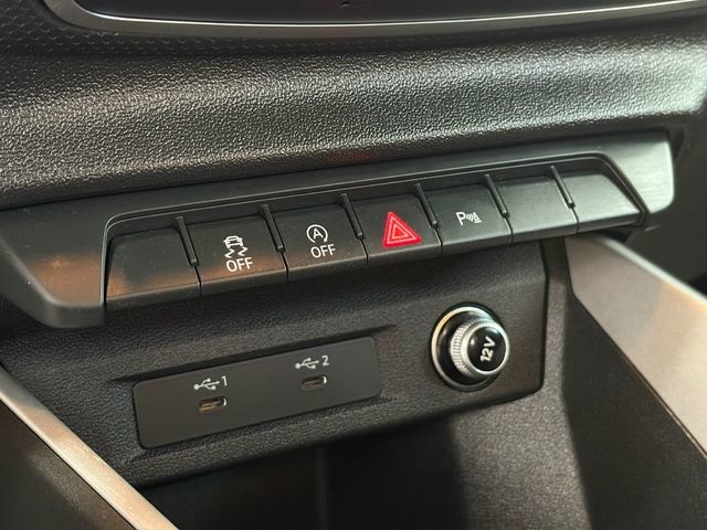 AudiA1 Sportback S line 35 TFSI 110 kW (150 CV) S tronic Vehículo usado en Barcelona - 32