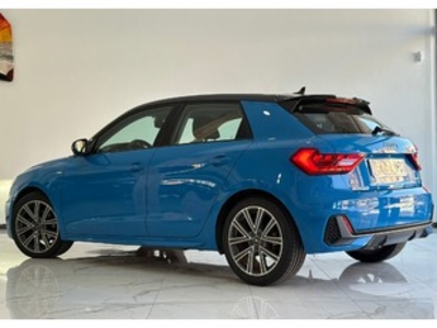 Audi A1 Sportback S line 35 TFSI 110 kW (150 CV) S tronic Audi A1 Sportback S line 35 TFSI 110 kW (150 CV) S tronic