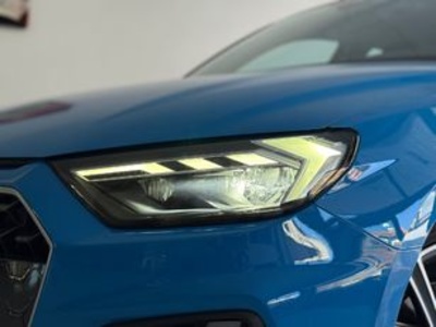 Audi A1 Sportback S line 35 TFSI 110 kW (150 CV) S tronic Audi A1 Sportback S line 35 TFSI 110 kW (150 CV) S tronic