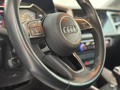 Audi A1 Sportback S line 35 TFSI 110 kW (150 CV) S tronic Audi A1 Sportback S line 35 TFSI 110 kW (150 CV) S tronic