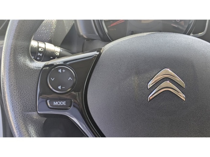 CitroenC1 VTi 72 S&S Feel 53 kW (72 CV) Vehículo usado en Barcelona - 15 CitroenC1 VTi 72 S&S Feel 53 kW (72 CV) Vehículo usado en Barcelona - 15