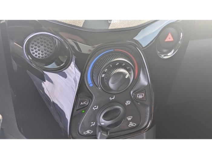 CitroenC1 VTi 72 S&S Feel 53 kW (72 CV) Vehículo usado en Barcelona - 19 CitroenC1 VTi 72 S&S Feel 53 kW (72 CV) Vehículo usado en Barcelona - 19