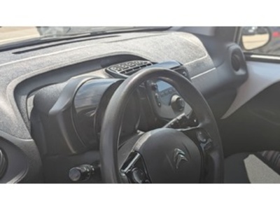 Citroen C1 VTi 72 S&S Feel 53 kW (72 CV) Citroen C1 VTi 72 S&S Feel 53 kW (72 CV)