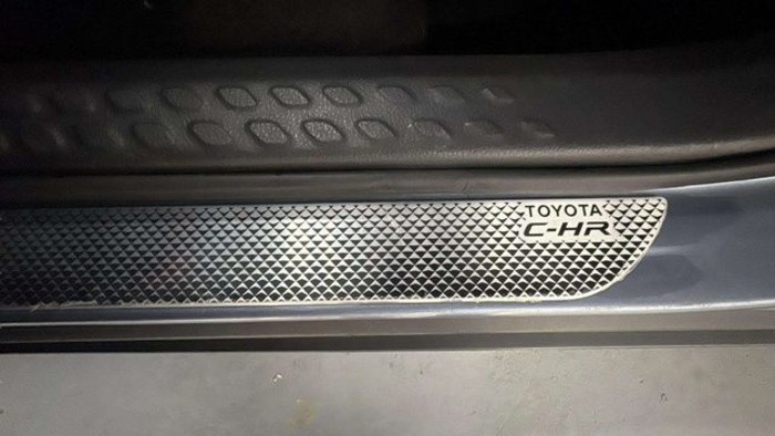 ToyotaC-HR 1.8 125H Advance 90 kW (122 CV) Vehículo usado en Barcelona - 17 ToyotaC-HR 1.8 125H Advance 90 kW (122 CV) Vehículo usado en Barcelona - 17